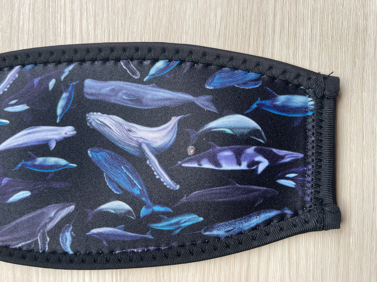 DISCOUNTED (FAULTY) BLACK CETACEAN NEOPRENE MASK TAMER