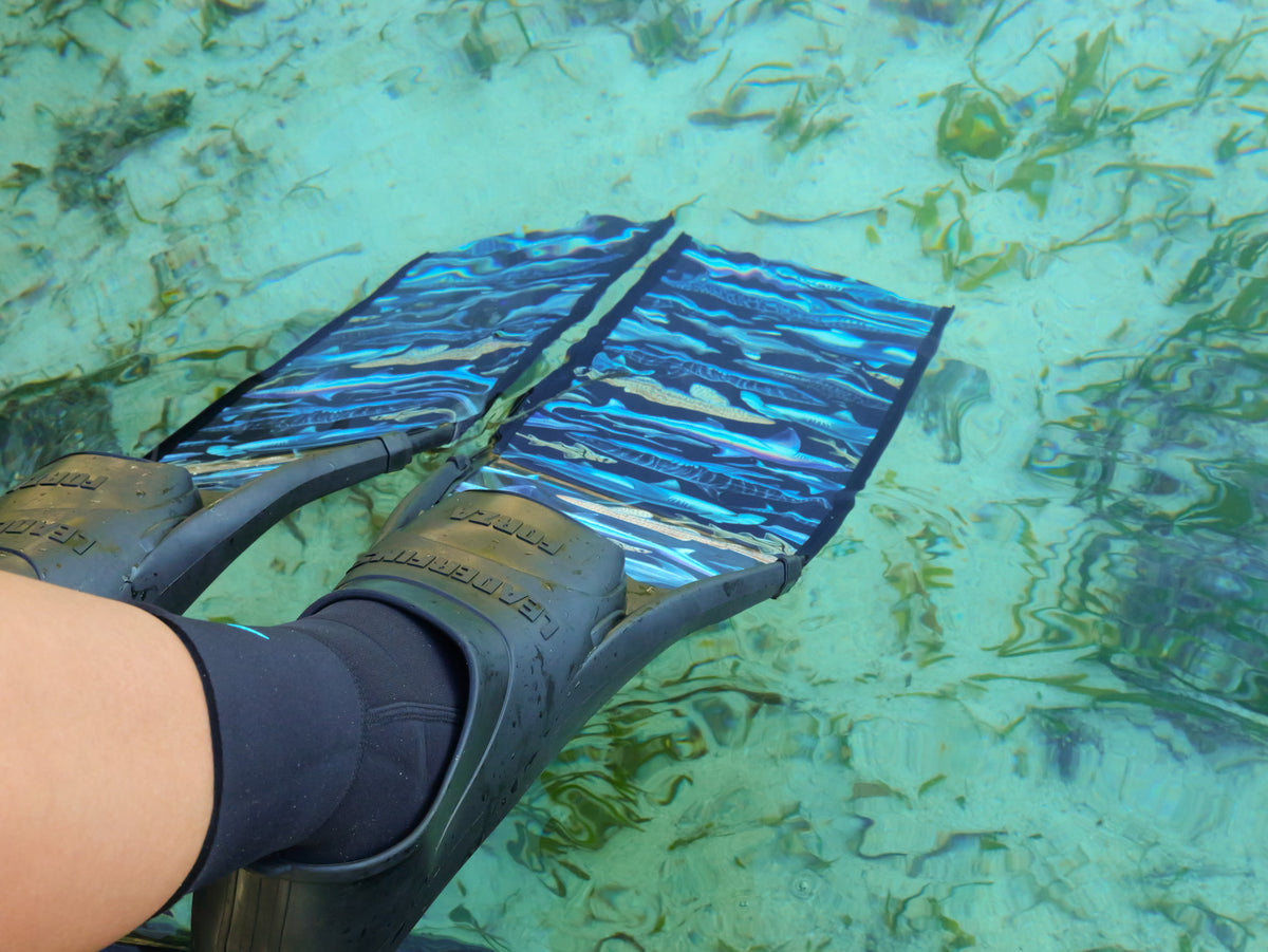 Black dive socks 2mm