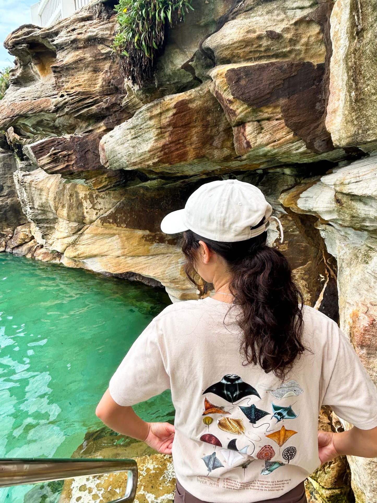 RAYMIX UNISEX T-SHIRT