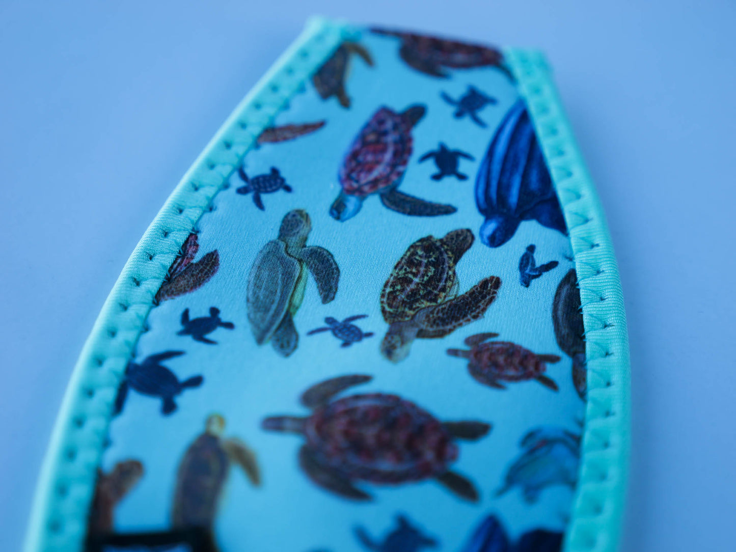 TURTLE GREEN NEOPRENE MASK TAMER