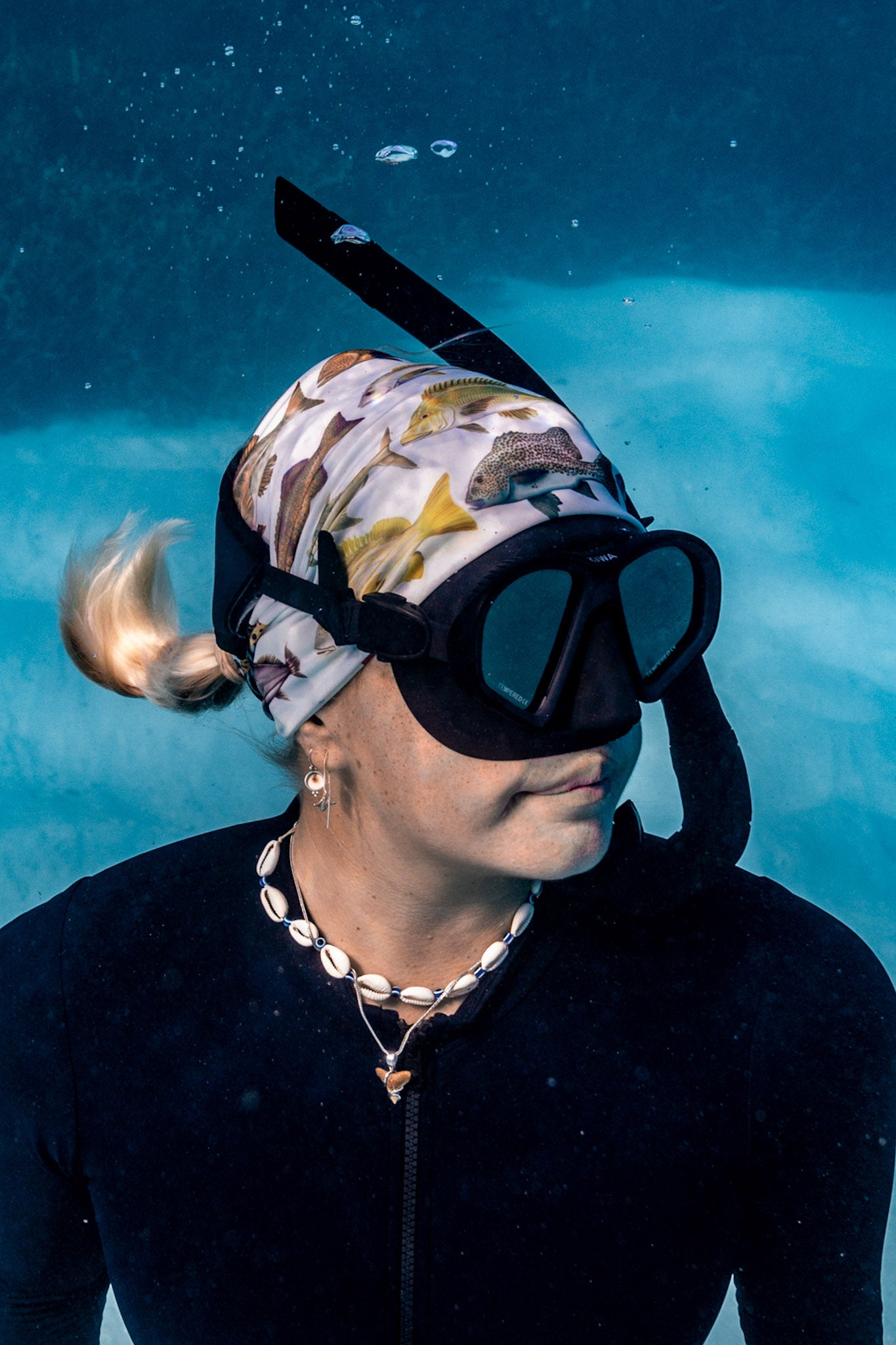 RAINBOW FISH GAITER
