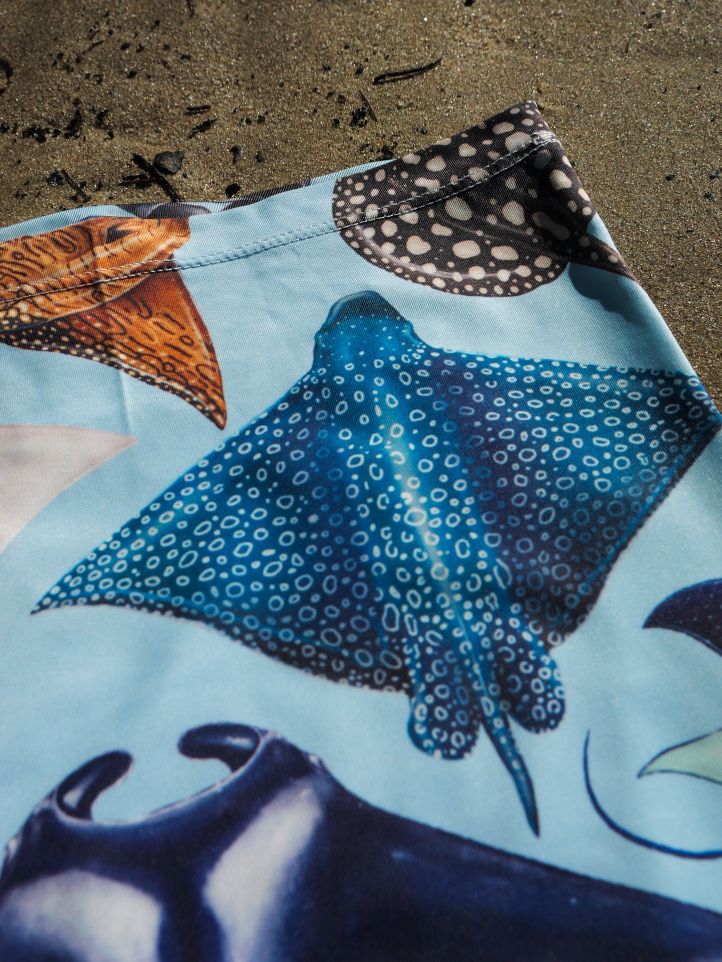 RAYS LIGHT BLUE GAITER