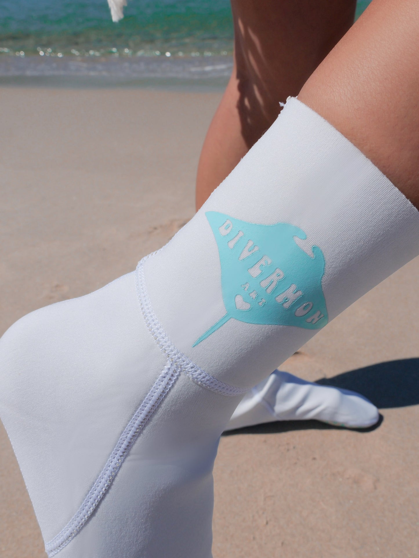 WHITE DIVE SOCK 2MM