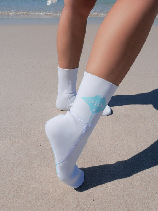 WHITE DIVE SOCK 2MM