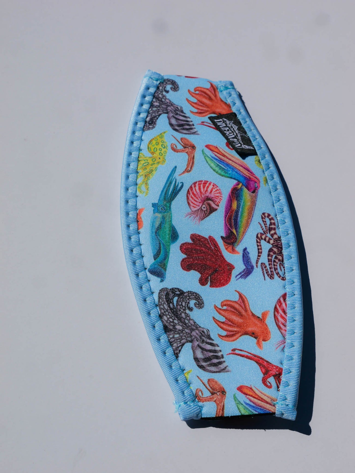 CEPHALOPOD MASK TAMER