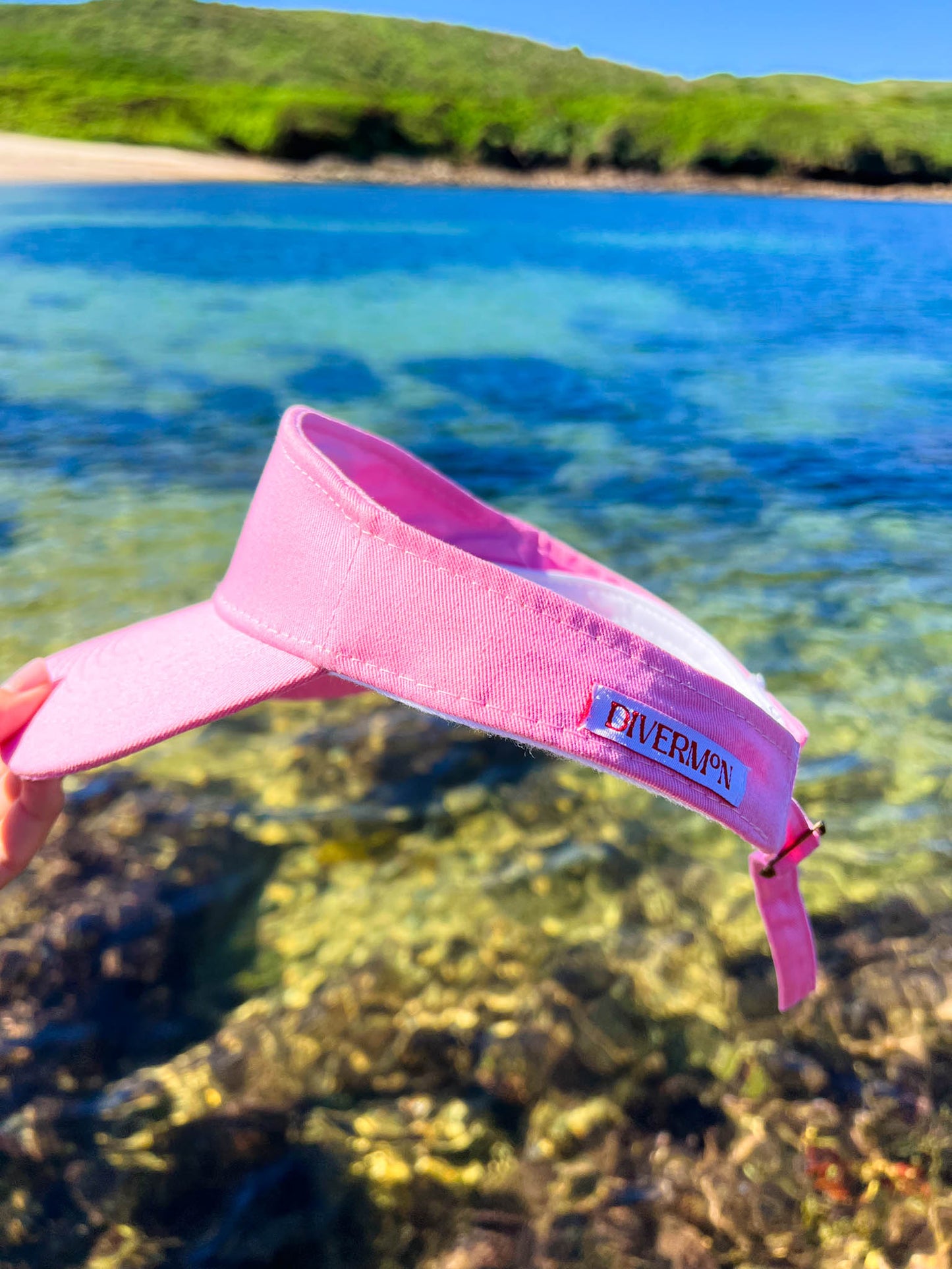 PINK NAUTILUS VISOR HAT