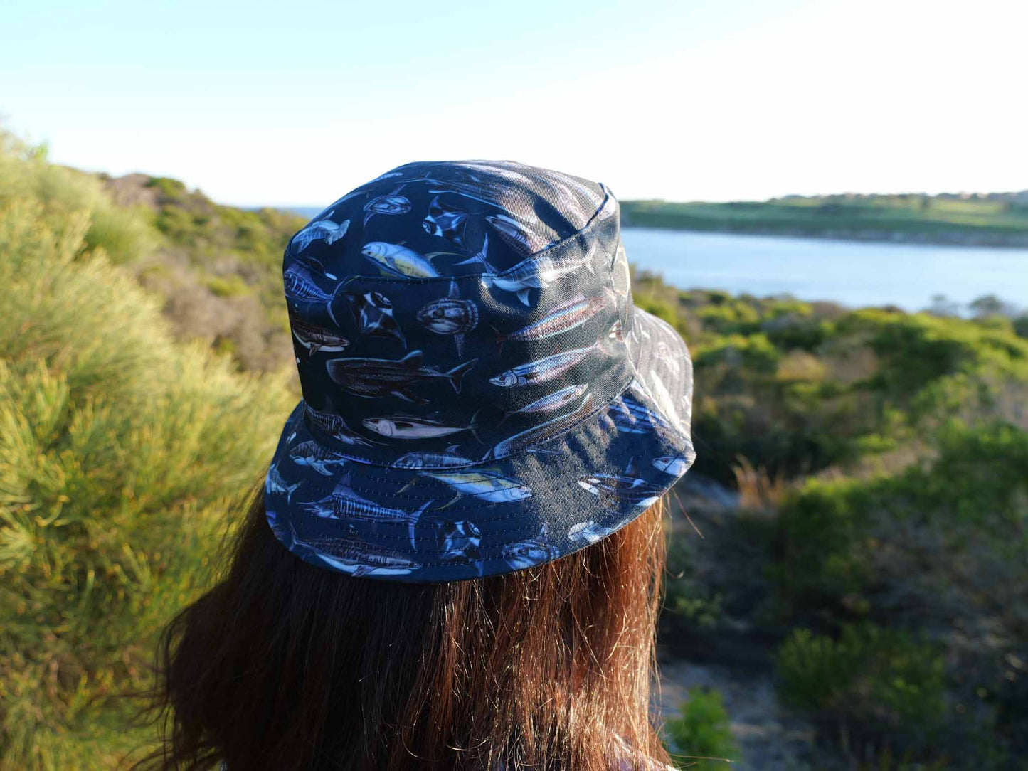 BLUE OCEAN BUCKET HAT