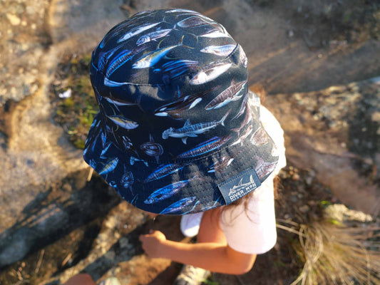 BLUE OCEAN BUCKET HAT
