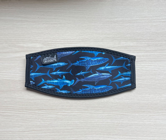 DISCOUNTED (FAULTY) BLACK SHARK NEOPRENE MASK TAMER