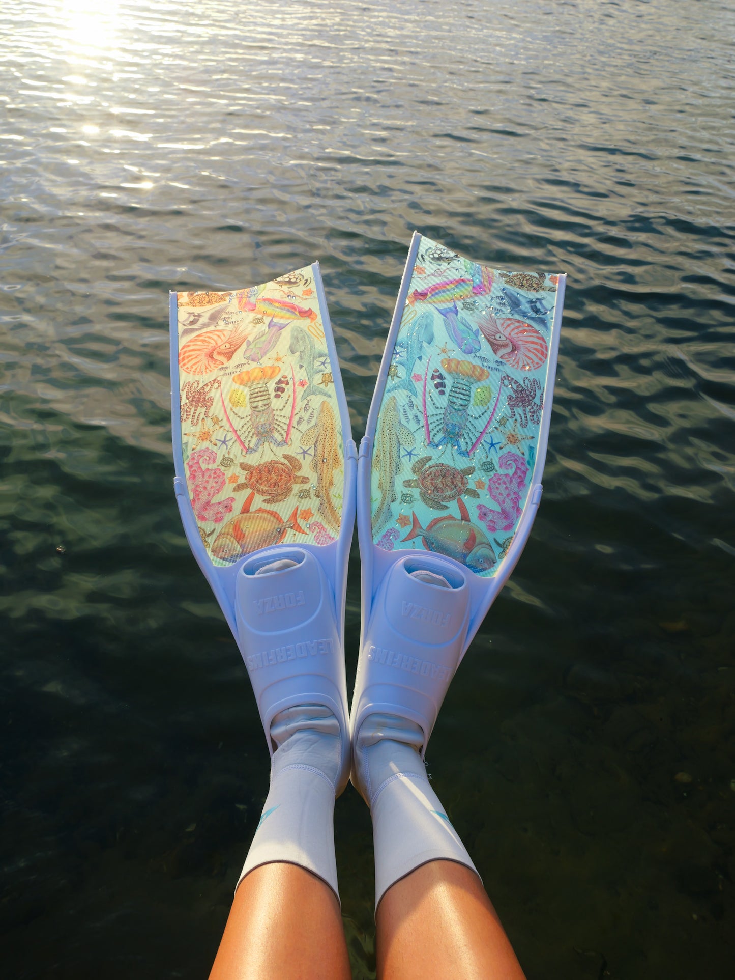 SHORT FINS RAINBOW WHITE