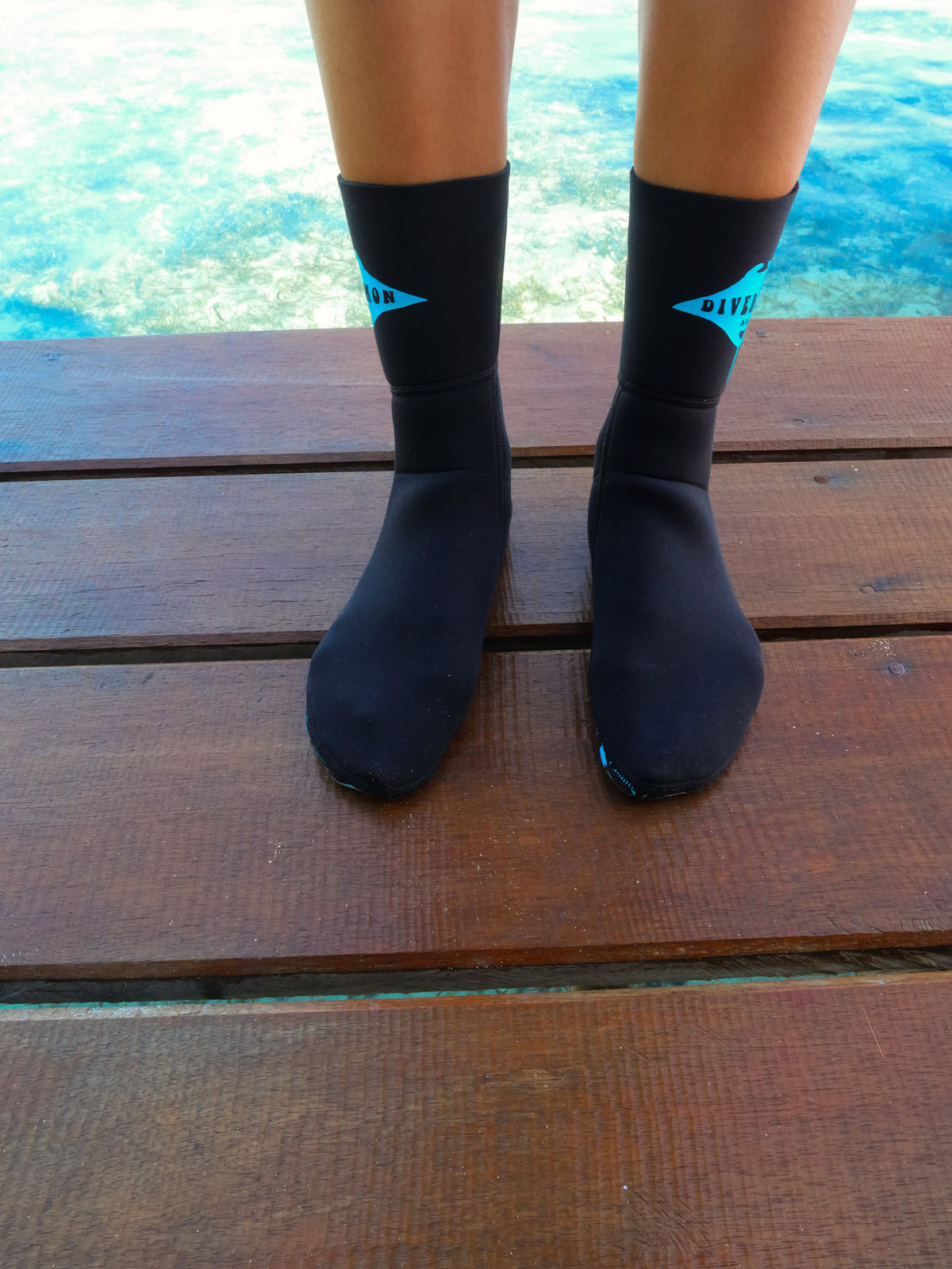 Black dive socks 2mm