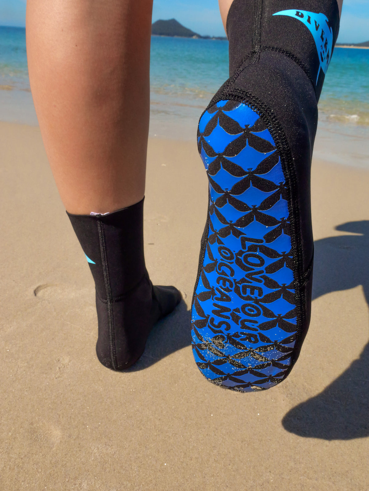 Black dive socks 2mm
