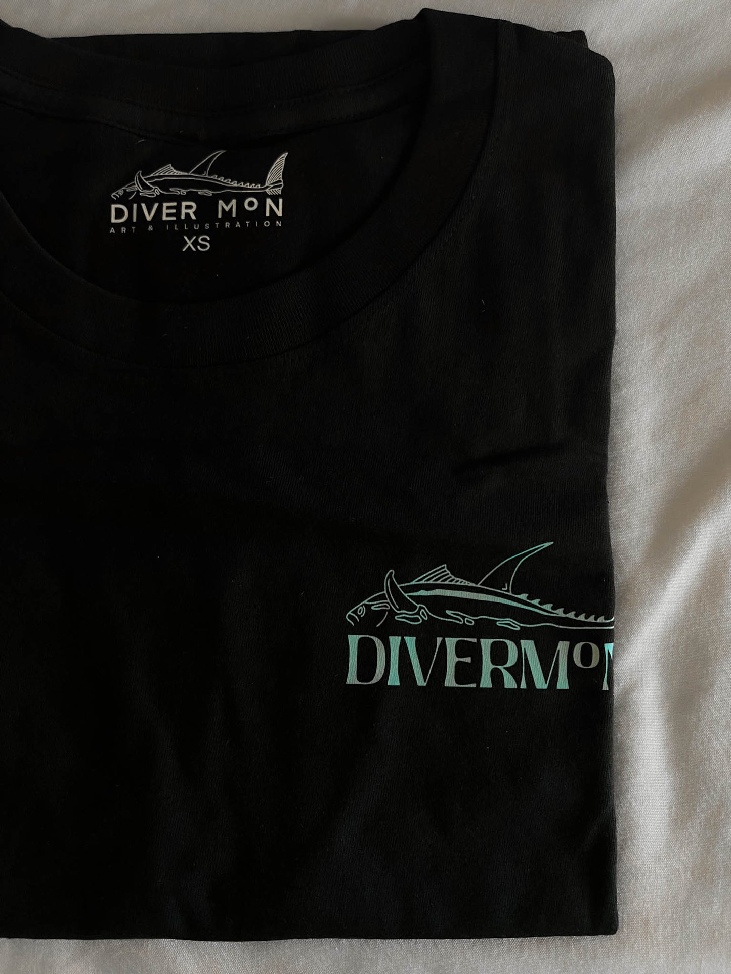Discontinued SHARKS UNISEX T-SHIRT