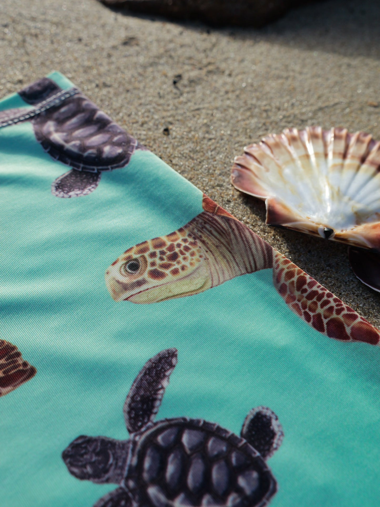 BIG TURTLES GREEN UV GAITER HEADWEAR