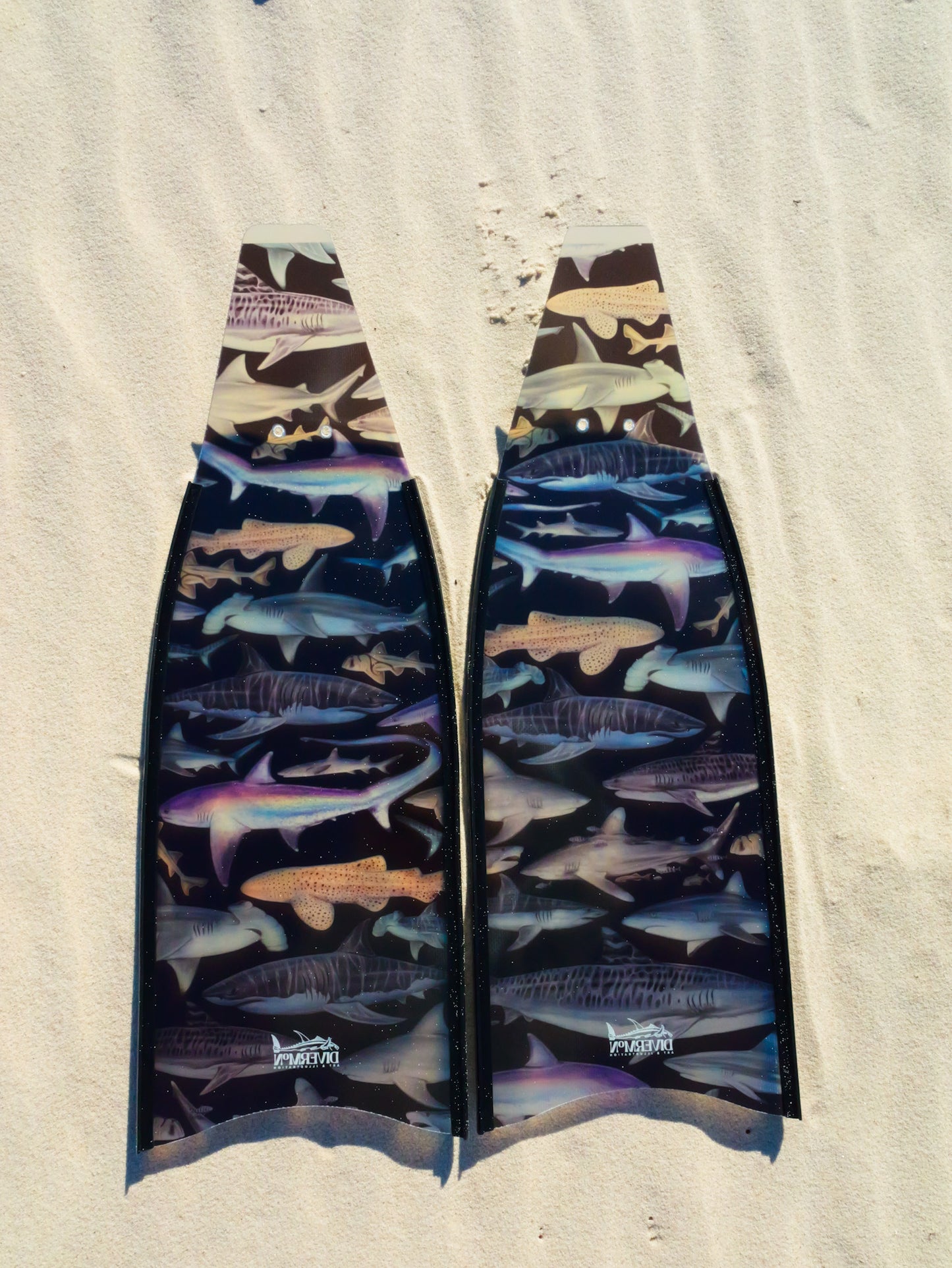 SHORT FINS SHARKS BLACK