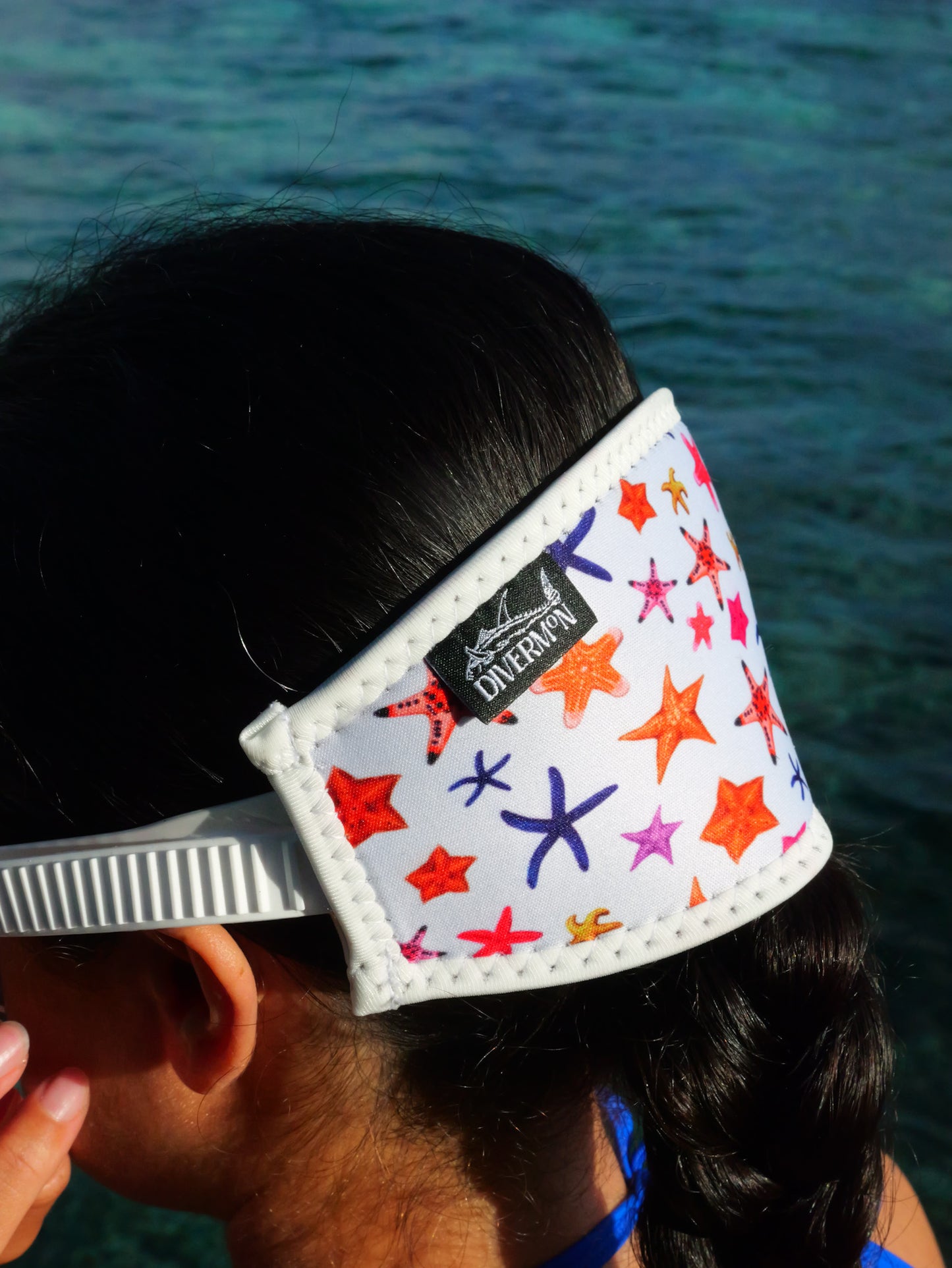 WHITE SEA STAR NEOPRENE MASK TAMER