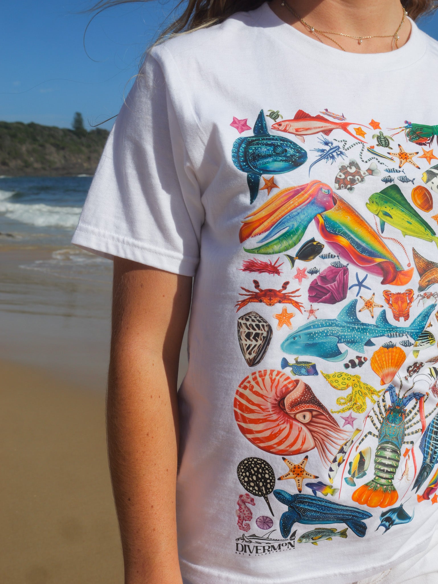 Divermon Rainbow t-shirt front design detail by Divermon marine life