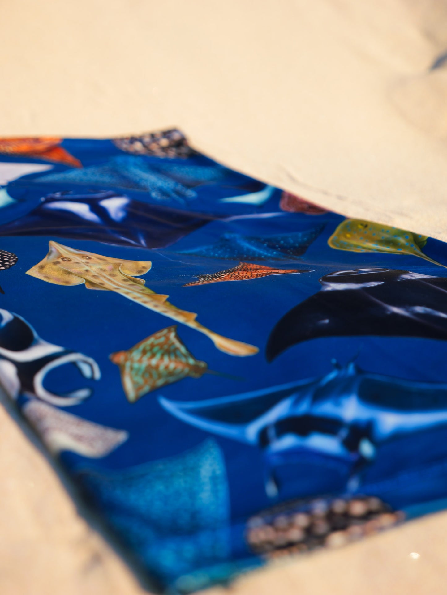 RAYS DARK BLUE UV GAITER HEADWEAR