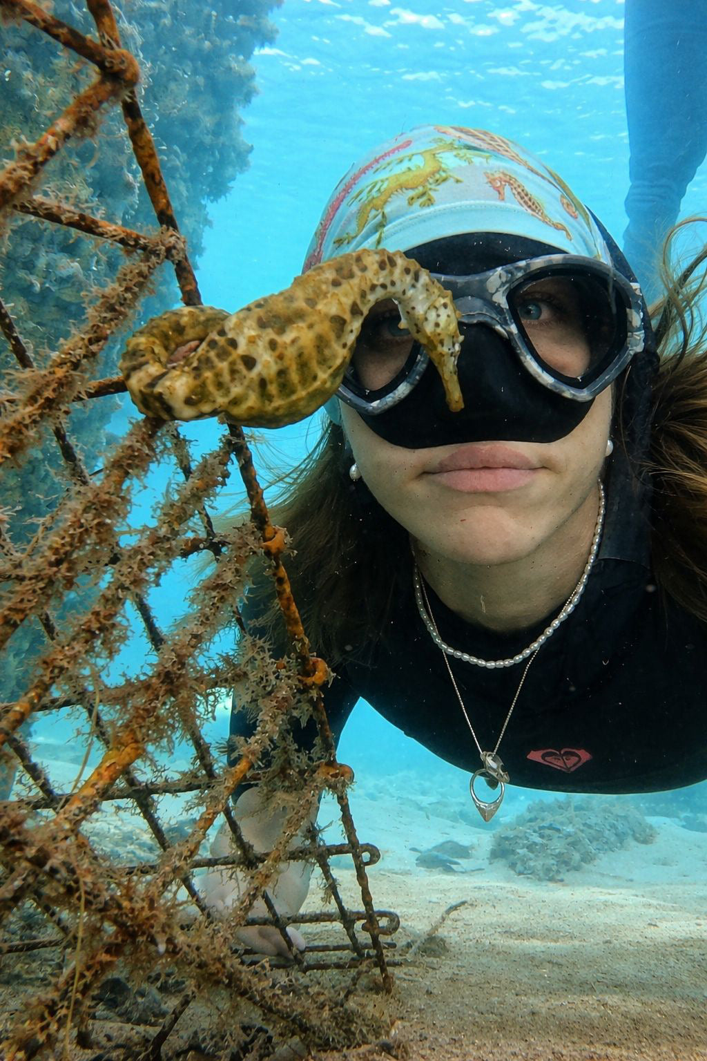 Seahorse green UV gaiter headwear