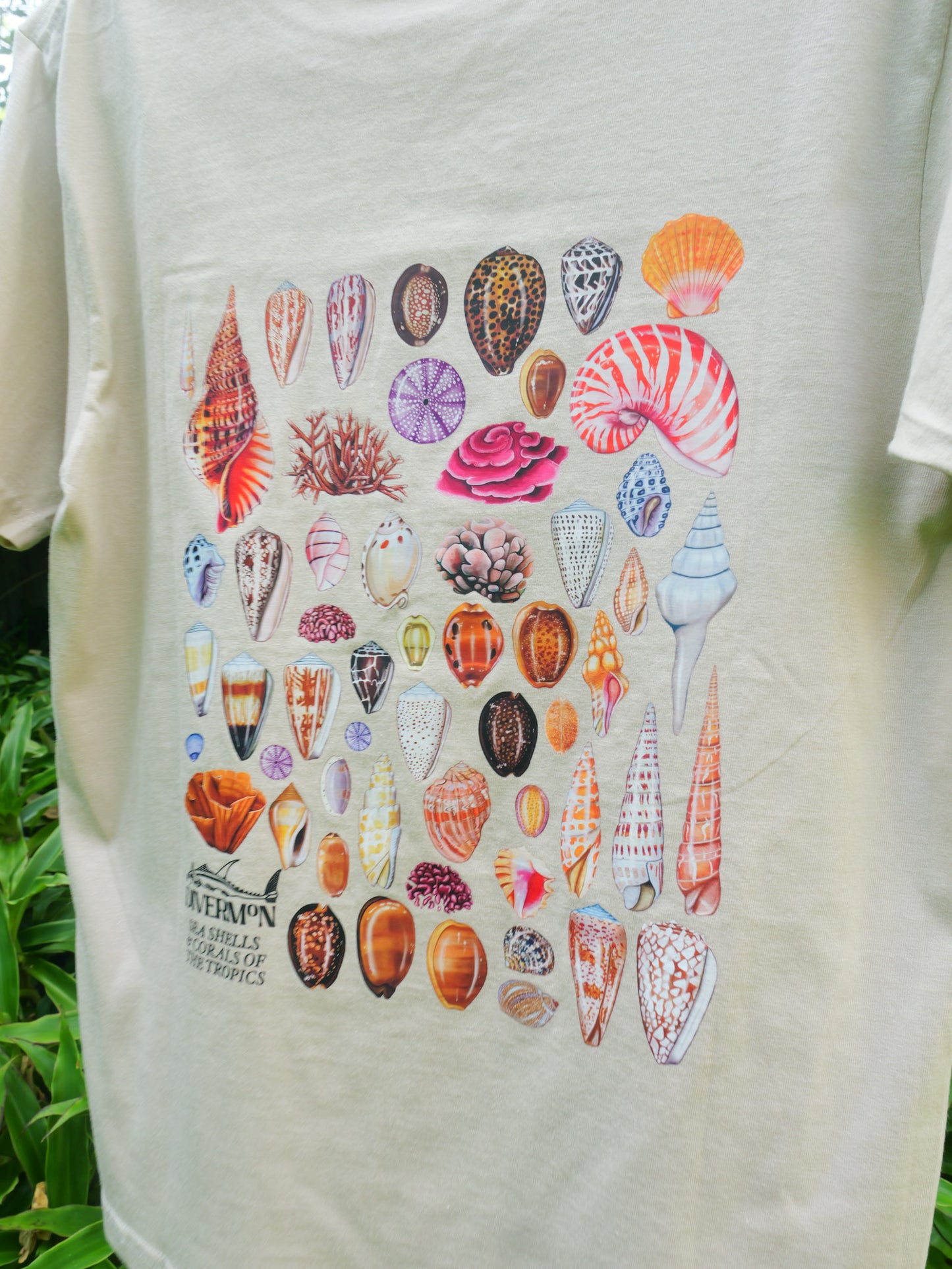 Beige t-shirt with colorful shell pattern by Diver Mon Art